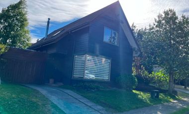 SE VENDE CASA EN PUERTO VARAS, sector lomas del lago II