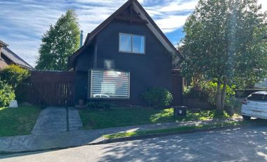 SE VENDE CASA EN PUERTO VARAS, sector lomas del lago II