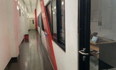 Gudang Dekat Bandara Soetta di Husein Sastranegara Jurumudi