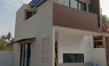 PROMO TERBATAS! Rumah 2 Lantai di Permata Cimahi Tanimulya Gadobangkong