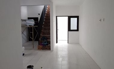 RUMAH 1,5 LANTAI MURAH FULL RENOVASI PUNDAK PAYUNG