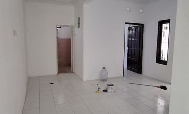 RUMAH 1,5 LANTAI MURAH FULL RENOVASI PUNDAK PAYUNG