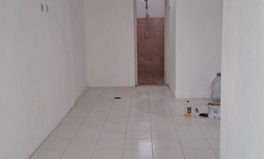 RUMAH 1,5 LANTAI MURAH FULL RENOVASI PUNDAK PAYUNG