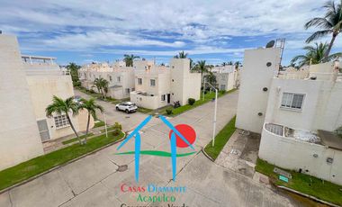 Casa en venta con 4 rec, roof garden con sala y vista a las áreas comunes