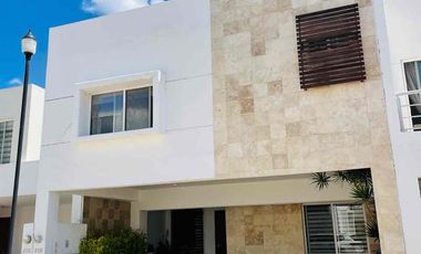 Casa en venta en San Telmo a un costado de Plaza San Telmo