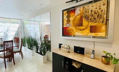 Casa en venta en San Telmo a un costado de Plaza San Telmo