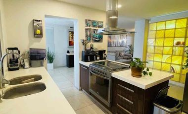 Casa en venta en San Telmo a un costado de Plaza San Telmo