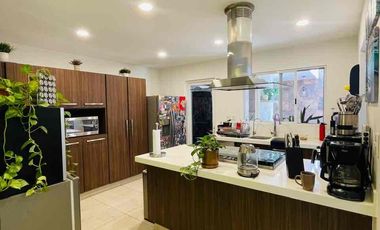 Casa en venta en San Telmo a un costado de Plaza San Telmo