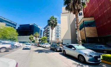 Casa en venta en San Telmo a un costado de Plaza San Telmo