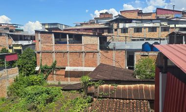 Edificio de 4 pisos en pleno centro con POTENCIAL DE ALTOS INGRESOS.
