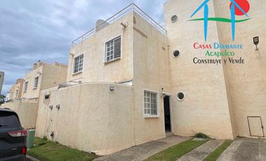 Casa con 4 recámaras y roof garden con vista a las áreas comunes