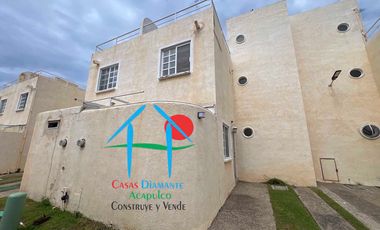 Casa con 4 recámaras y roof garden con vista a las áreas comunes