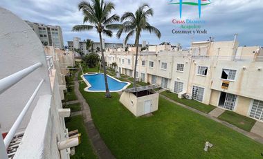 Casa con 4 recámaras y roof garden con vista a las áreas comunes