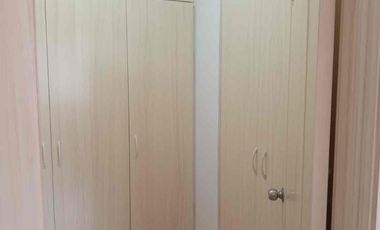 En Alquiler Casa esquinera de 5 habitaciones en Portal al Sol, km 11. vía a la Costa!