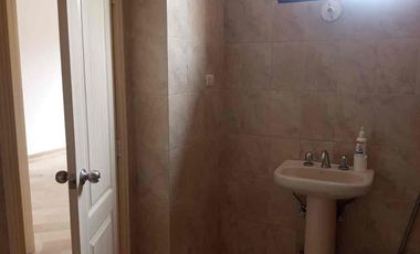 En Alquiler Casa esquinera de 5 habitaciones en Portal al Sol, km 11. vía a la Costa!