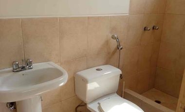 En Alquiler Casa esquinera de 5 habitaciones en Portal al Sol, km 11. vía a la Costa!