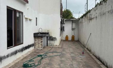 Venta de departamento planta baja  Villas del Bosque Km 21 vía a la costa