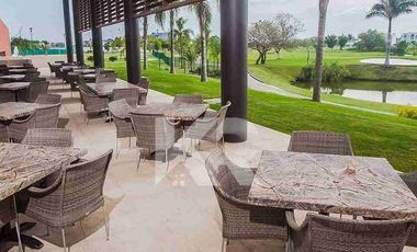 DEPARTAMENTO AMUEBLADO Y CARRITO DE GOLF EN VENTA