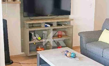 DEPARTAMENTO AMUEBLADO Y CARRITO DE GOLF EN VENTA