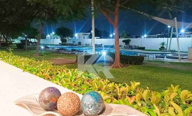 DEPARTAMENTO AMUEBLADO Y CARRITO DE GOLF EN VENTA