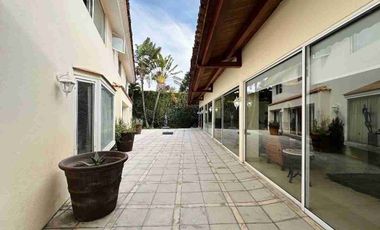 VENTA DE RESIDENCIA EN LOMAS DEL VALLE ZAPOPAN JAL