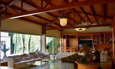 VENTA DE RESIDENCIA EN LOMAS DEL VALLE ZAPOPAN JAL