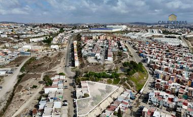 TERRENO CON SERVICIOS Y ESCRITURAS   SANTA FE, TIJUANA B.C.