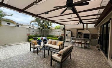 Casa en Bosques de la costa