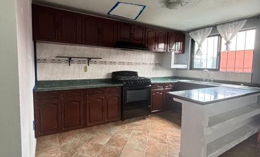 CÓMODO Y AMPLIO DEPARTAMENTO EN RENTA EN LOMAS DE PADIERNA