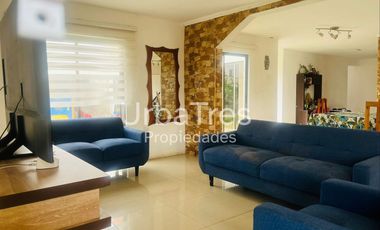 Venta Casa solida 300 m² terreno 500 m² en Valle Azapa