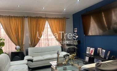 Venta de restaurante funcionando y casa sólida  equipada