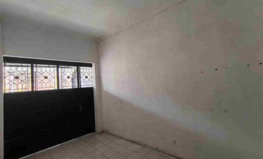 Rumah Second 2 Lt di Sumber Banjarsari Solo Dekat ke Manahan