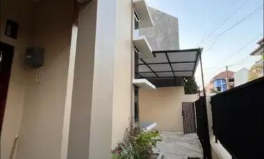 House for Rent in a Family-Friendly Housing Complex Near FE UII