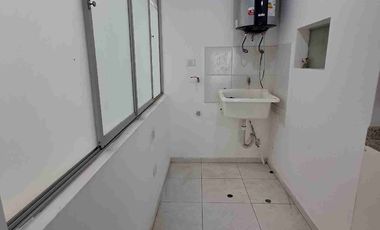 Venta de Duplex muy bien distribuido en Barrio Médico limite con Miraflores