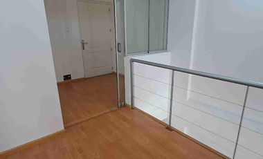 Venta de Duplex muy bien distribuido en Barrio Médico limite con Miraflores