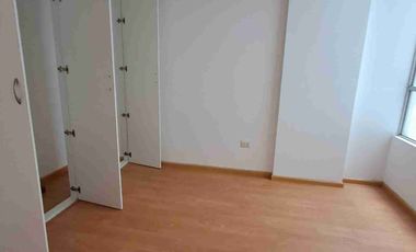 Venta de Duplex muy bien distribuido en Barrio Médico limite con Miraflores