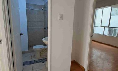 Venta de Duplex muy bien distribuido en Barrio Médico limite con Miraflores