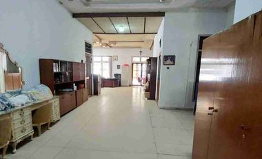 Disewakan Rumah Cocok Untuk Gudang , Kantor dan Usaha Lainnya di Argopuro , Sawahan, Surabaya