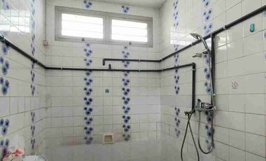 Disewakan Rumah Cocok Untuk Gudang , Kantor dan Usaha Lainnya di Argopuro , Sawahan, Surabaya