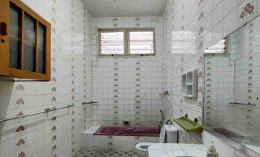 Disewakan Rumah Cocok Untuk Gudang , Kantor dan Usaha Lainnya di Argopuro , Sawahan, Surabaya