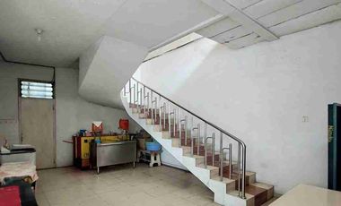 Disewakan Rumah Cocok Untuk Gudang , Kantor dan Usaha Lainnya di Argopuro , Sawahan, Surabaya