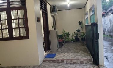 Dijual Rumah Komplit Dengan isinya Dekat Kraton Dan Alun Alun Kidul