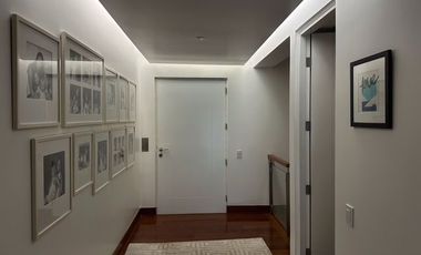 DEPARTAMENTO EN VENTA EN SAN ISIDRO ESTILO CASA EN ZONA DE PARQUES