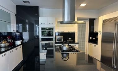 DEPARTAMENTO EN VENTA EN SAN ISIDRO ESTILO CASA EN ZONA DE PARQUES