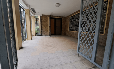 4BR House for Rent in Urdaneta Village, Makati - RR3498982