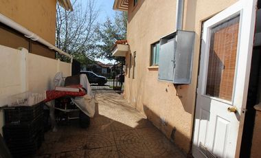 Estupenda Casa en Peñaflor, Sector perfecto para la familia