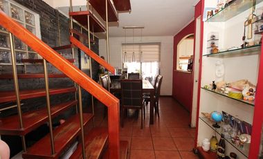 Estupenda Casa en Peñaflor, Sector perfecto para la familia
