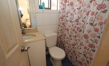 Estupenda Casa en Peñaflor, Sector perfecto para la familia