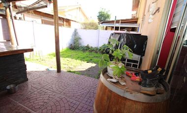 Estupenda Casa en Peñaflor, Sector perfecto para la familia