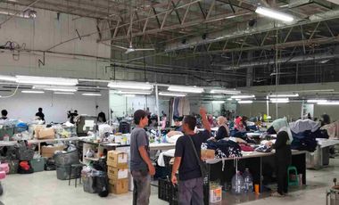 Gudang disewa di cakung jaktim jakarta timur dekat tol , pergudangan pulo gadung , bizpark sedayu cakung , terminal pulogebang, bizpark pulogadung